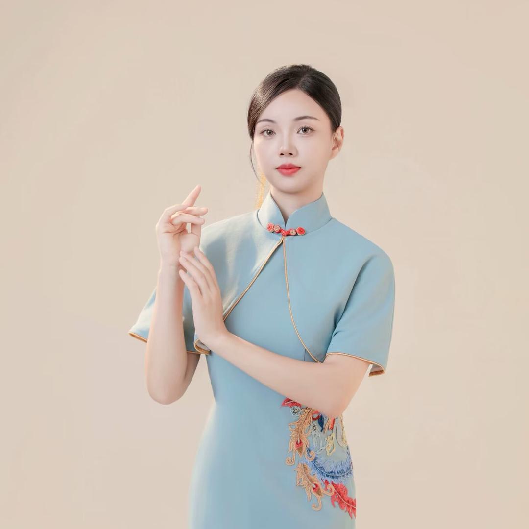 扶虞。