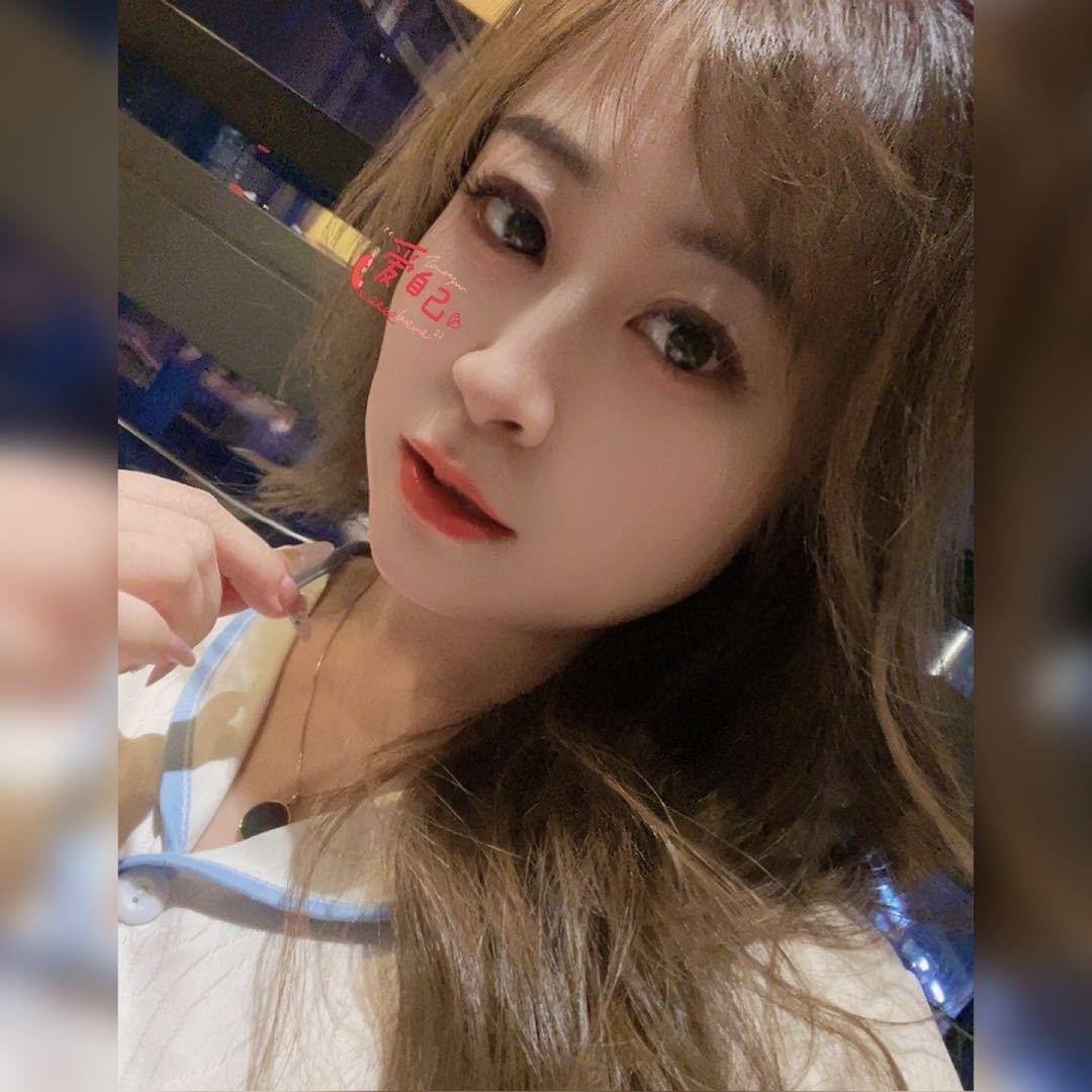 🤗娜娜（拒绝私聊）