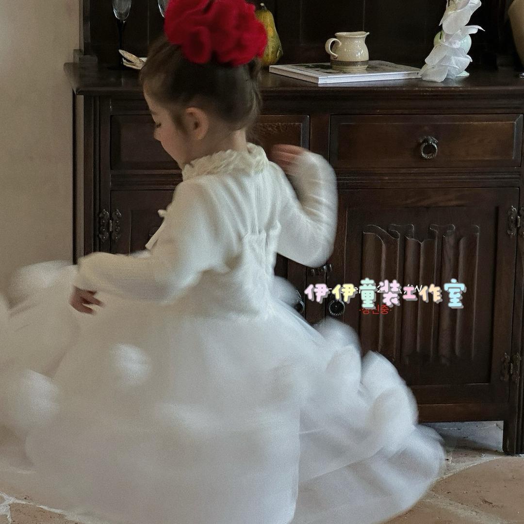 伊伊童装工作室