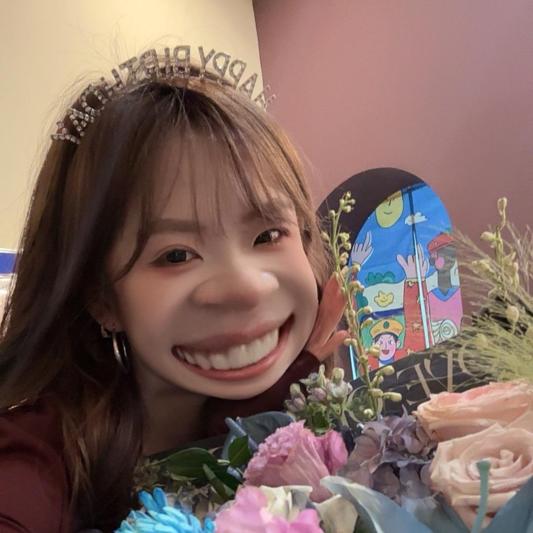 苗条的富婆