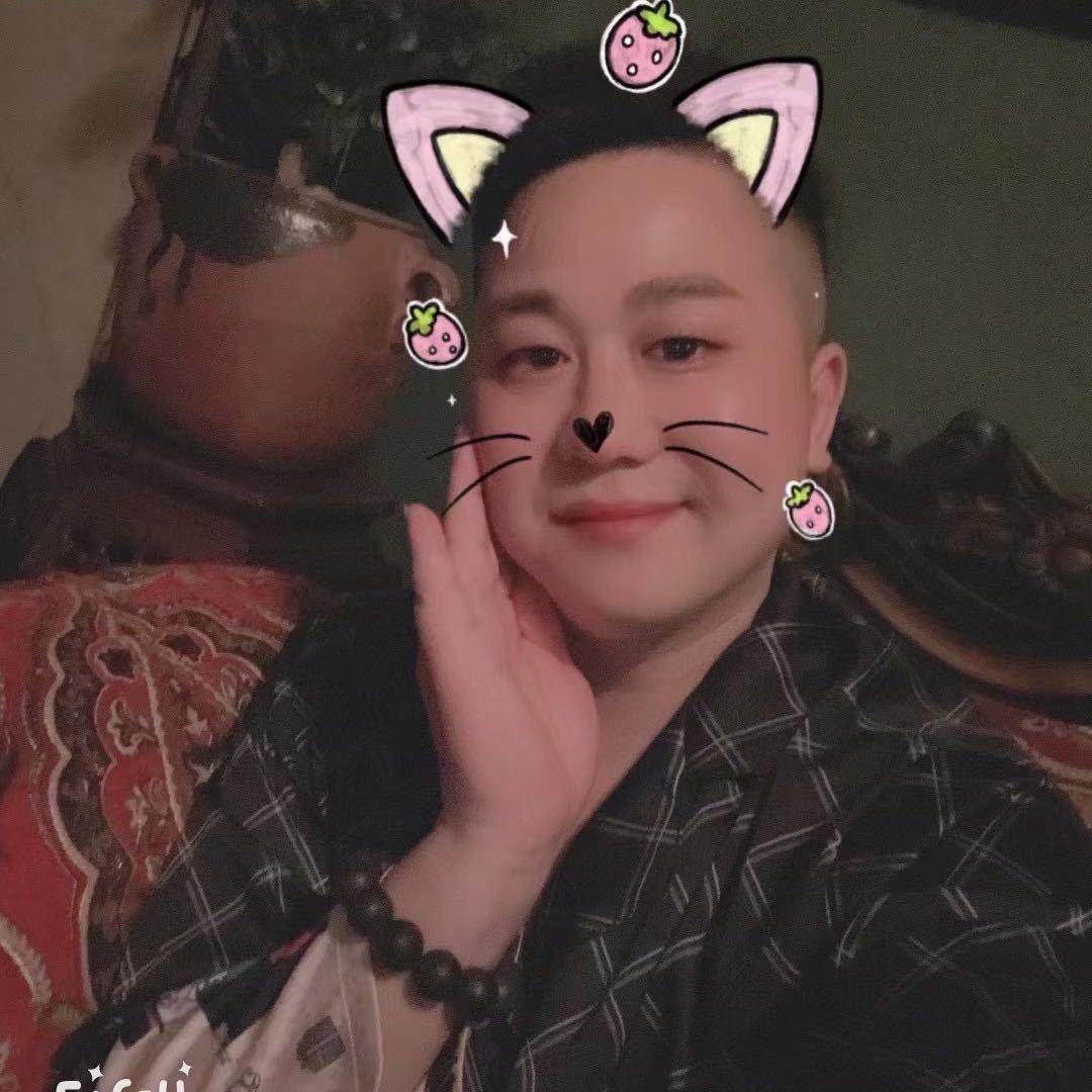 V V S八面佛商务男装