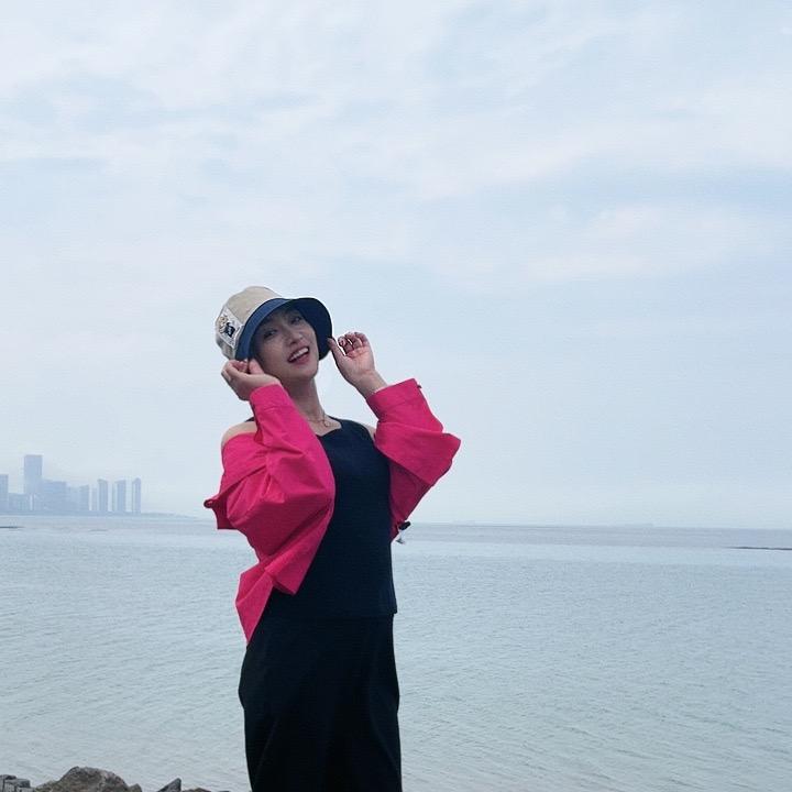 爱相随.