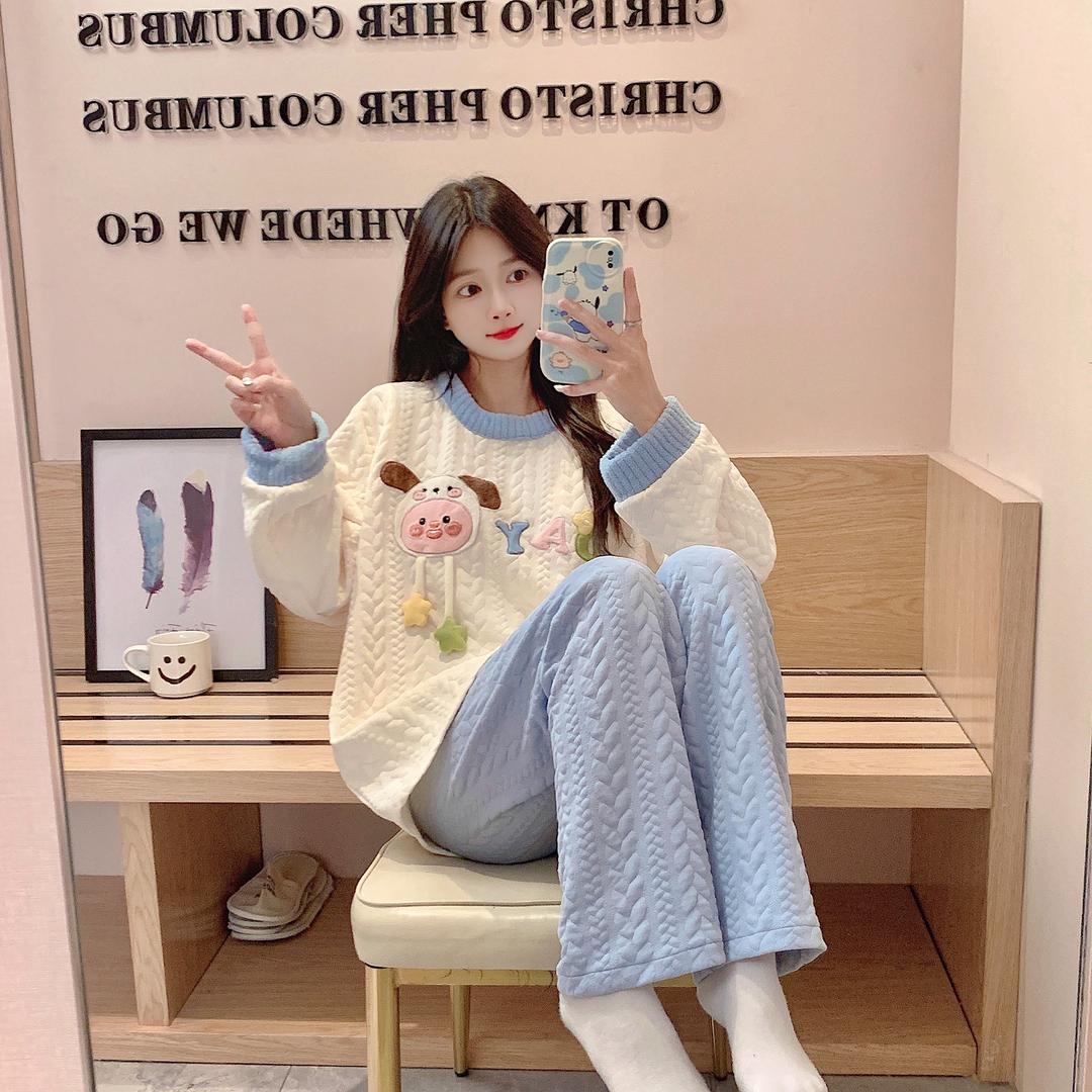 情怀新居家服店