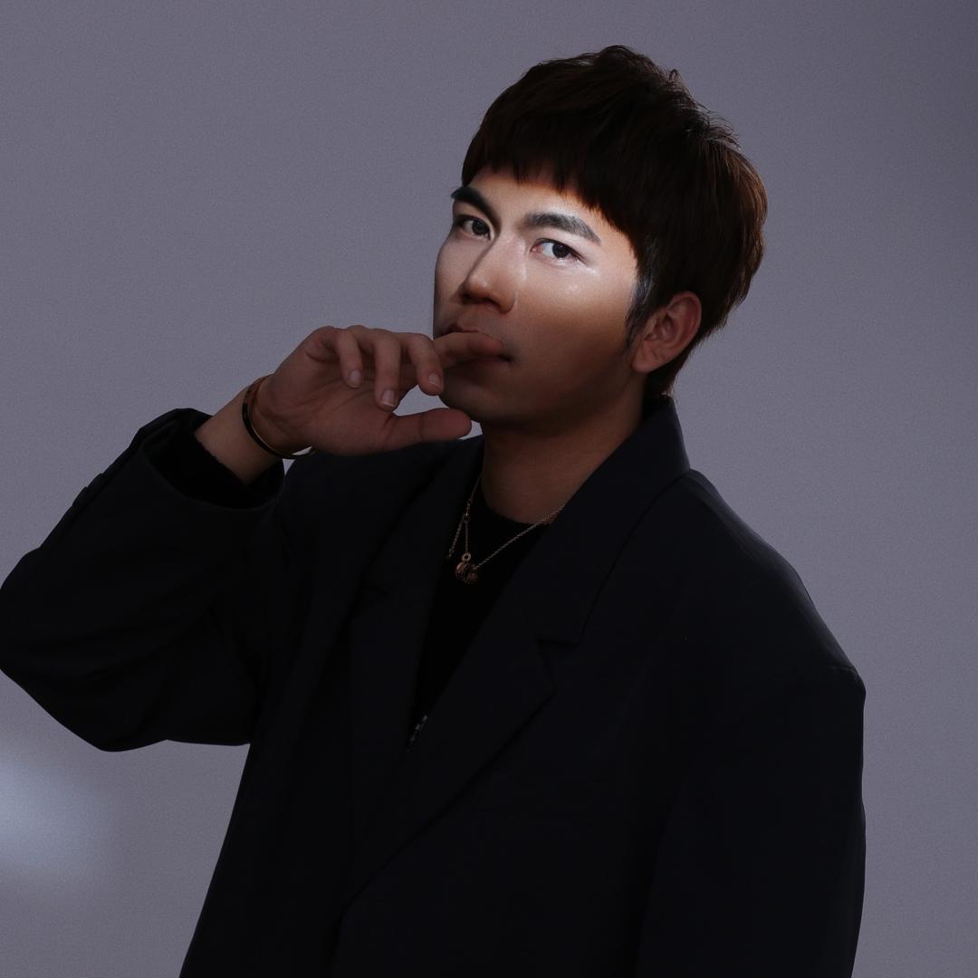 梁华染发师的店