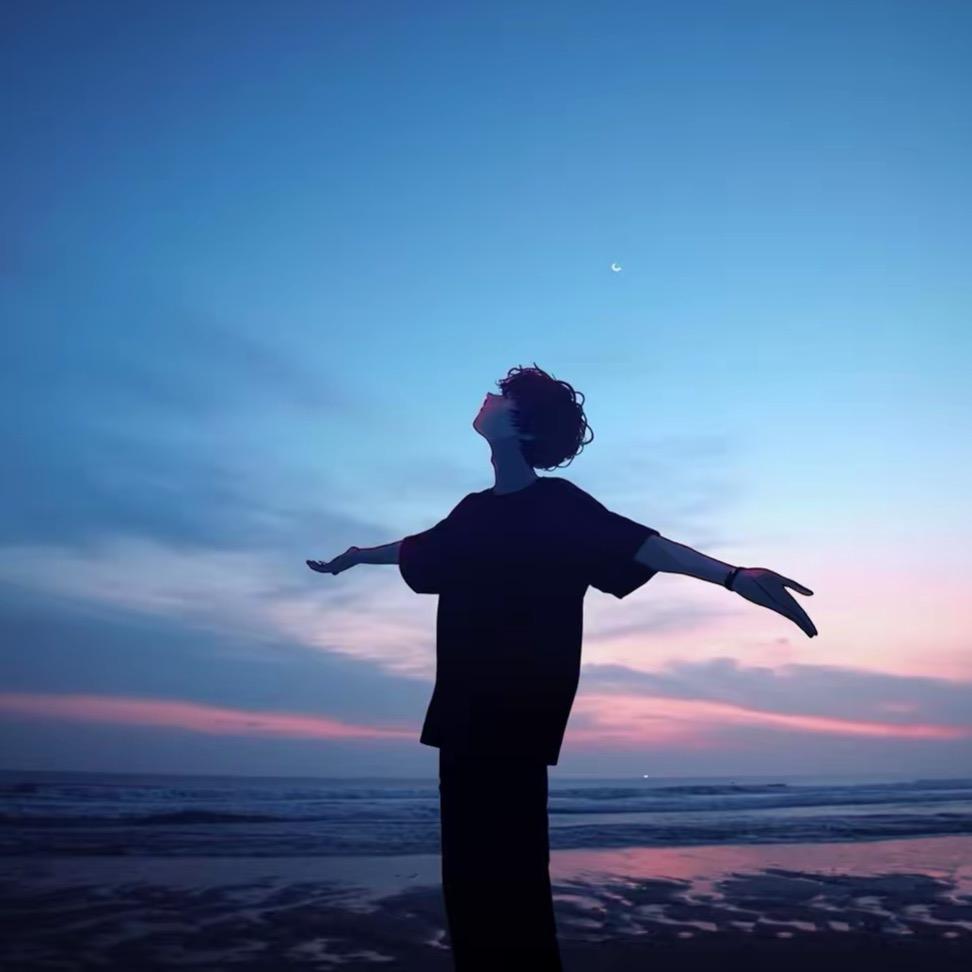 爱吃奶油蛋糕的小猪🐷