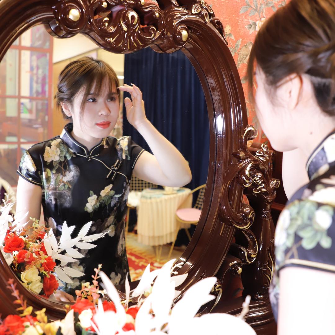 80小阿姨    可视采耳（上海宝山）