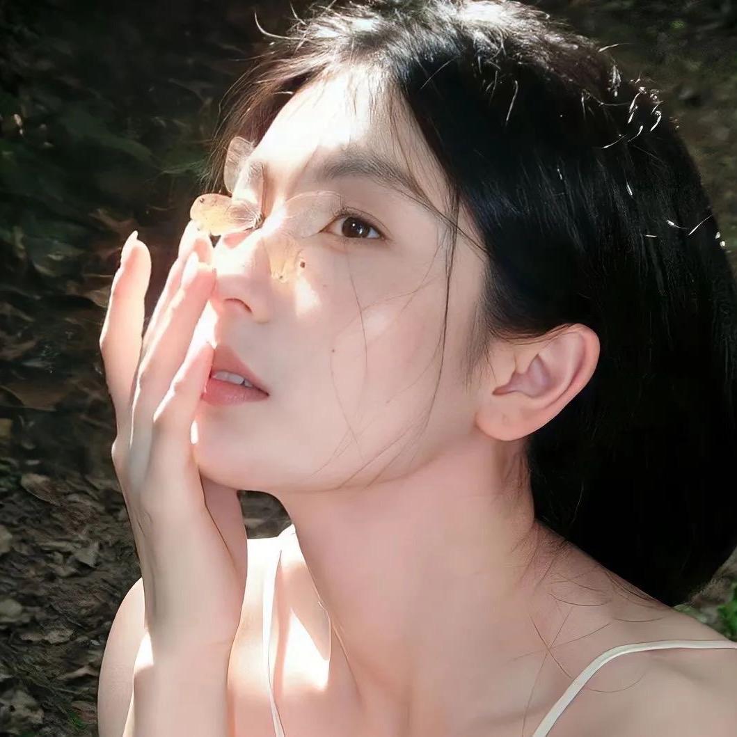 Y ✨