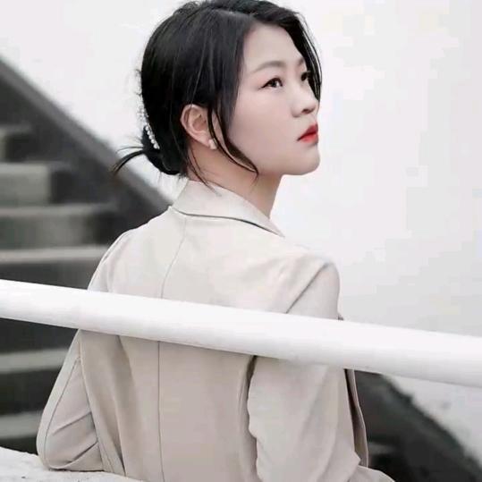时尚美装坊R6D