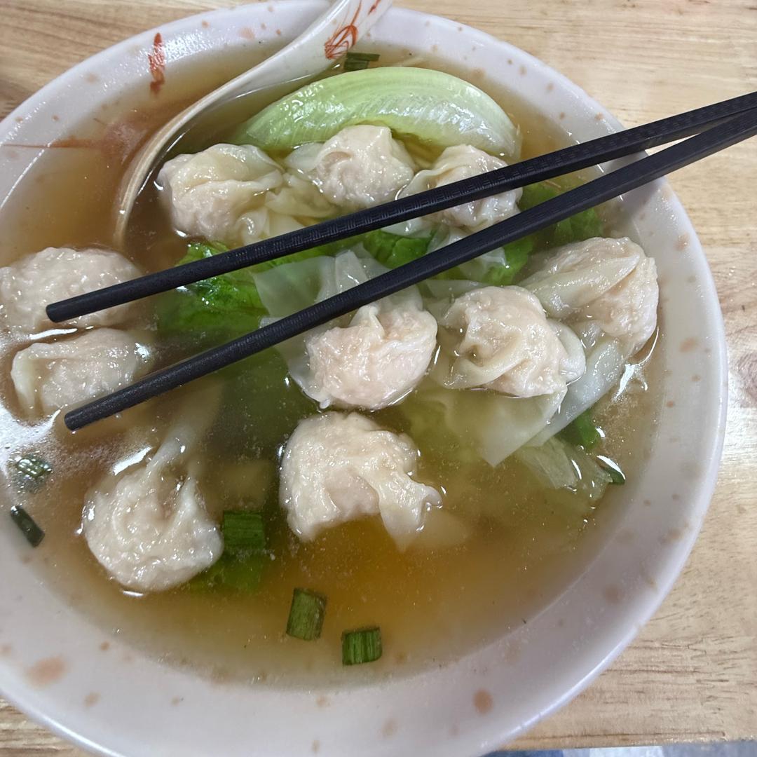 白坭飞哥