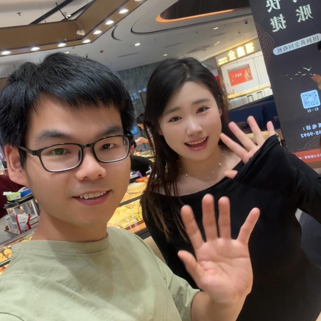 杰哥兄妹在水贝淘金