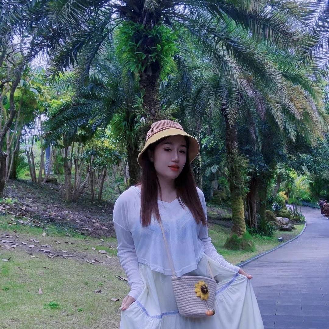 大头娃娃女装888