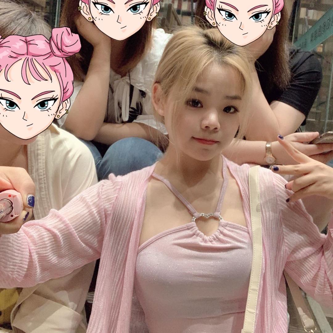 微微很哇塞ʚ😊ɞ