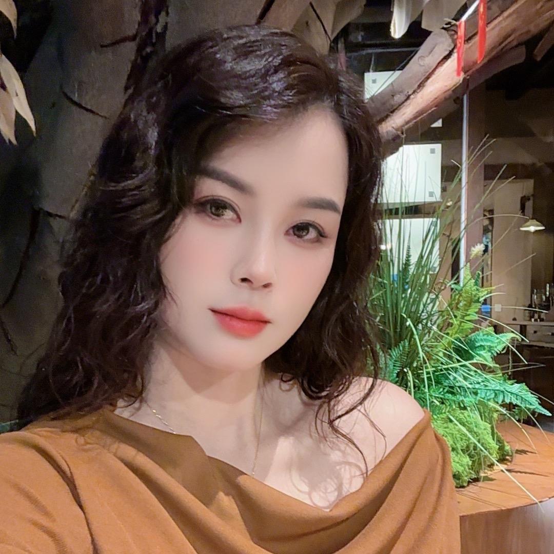 是甜心呀🌹《誉儿》