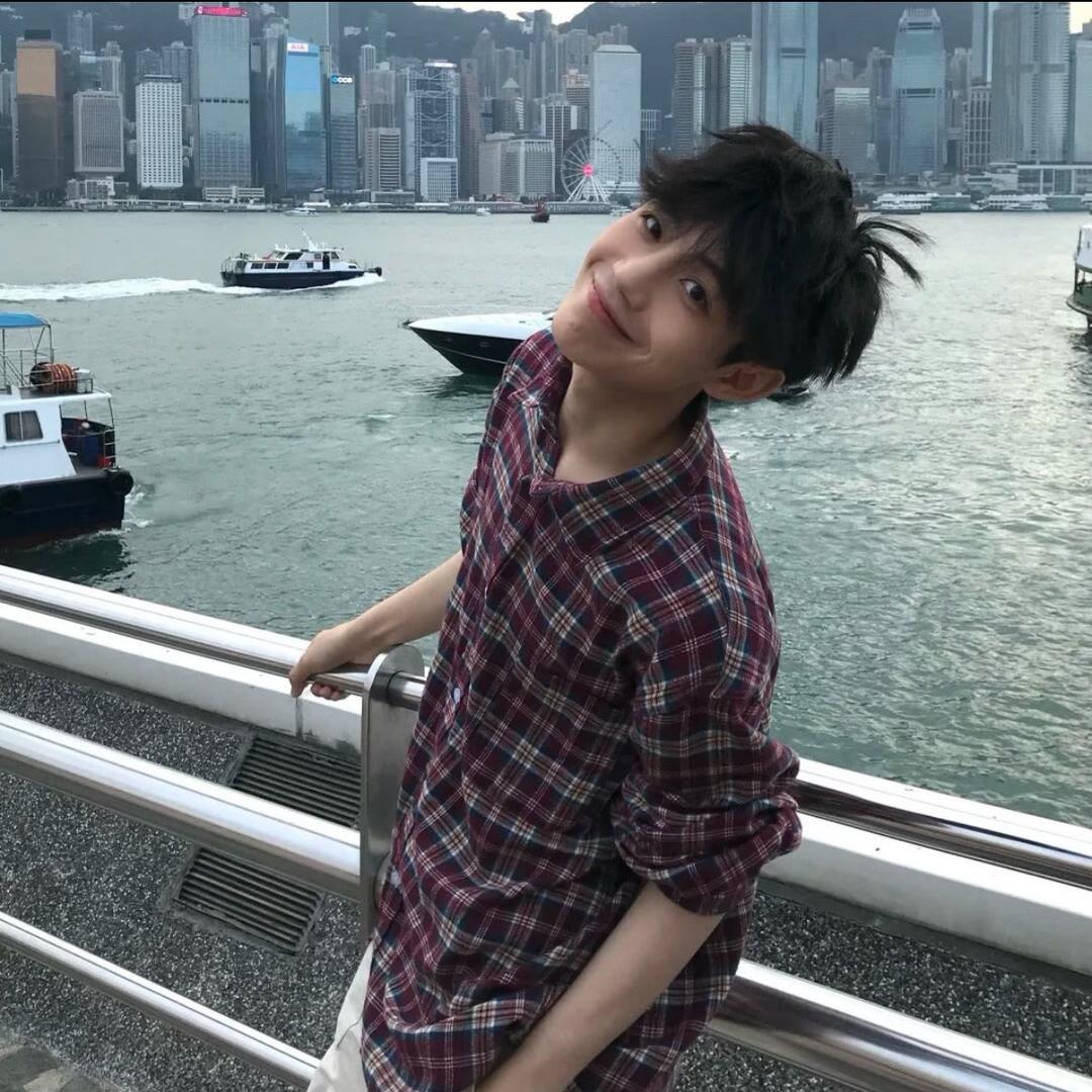 张雅捷