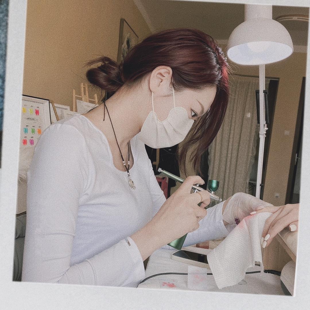 呆呆鹅美甲美睫工作室