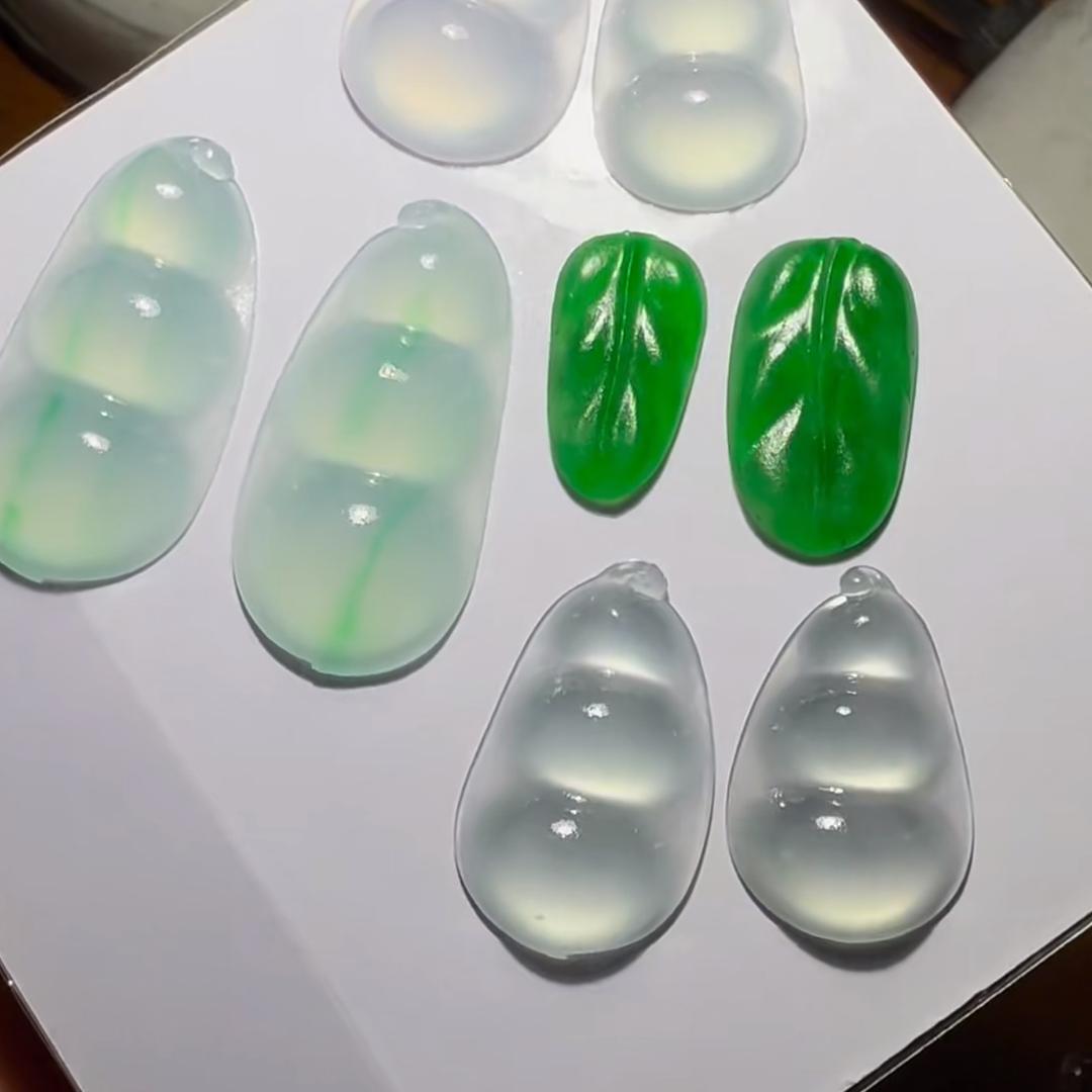 贩卖快乐的小军军