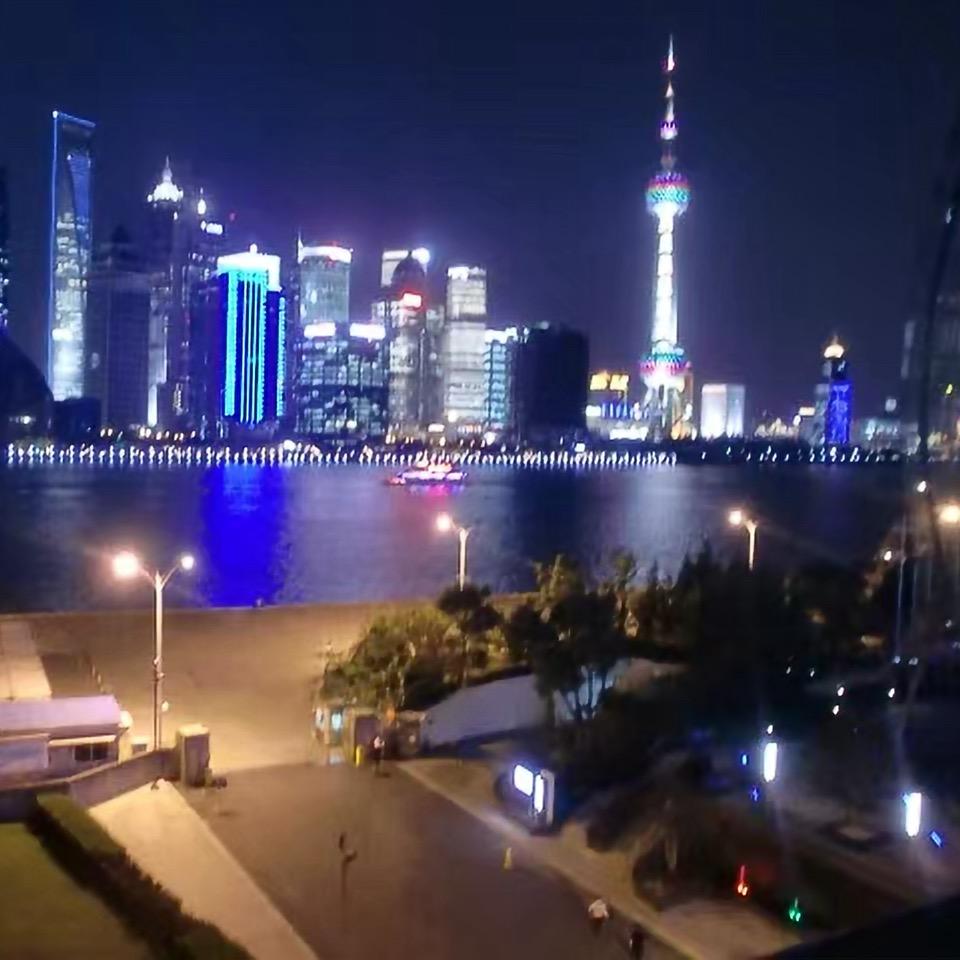 小鲁