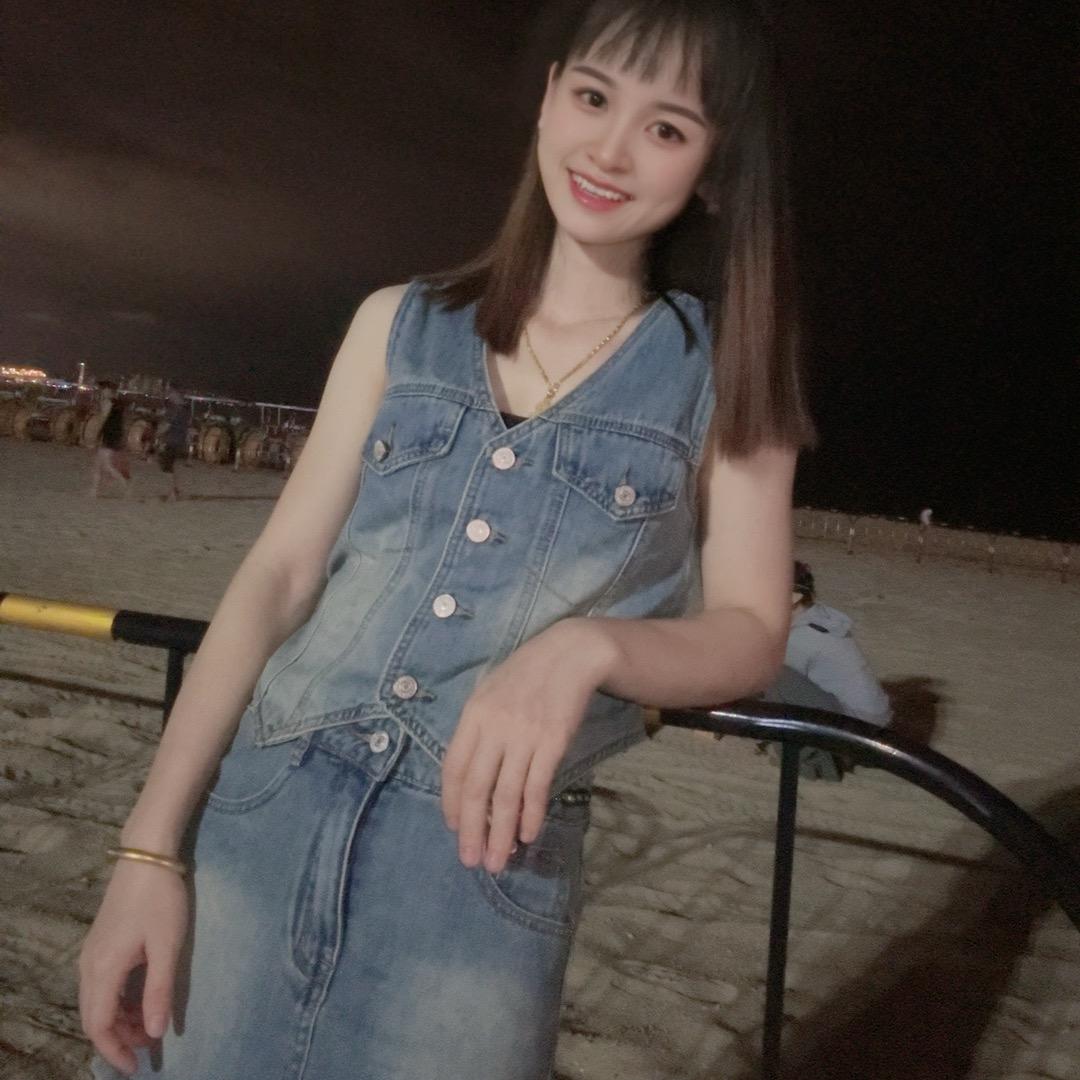 海南卖猪肉妹子