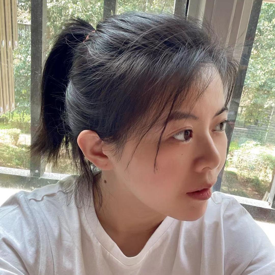 @冯程程（屿琦）