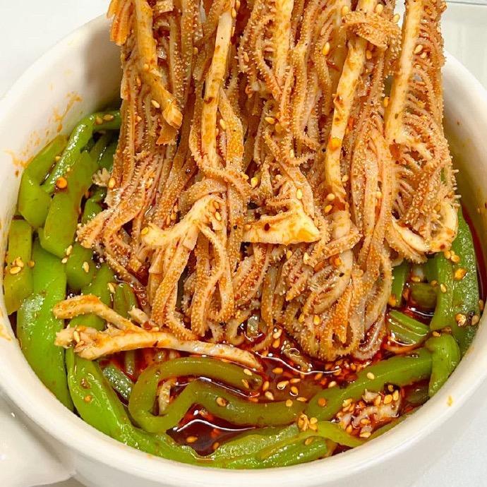 柒柒吃不饱
