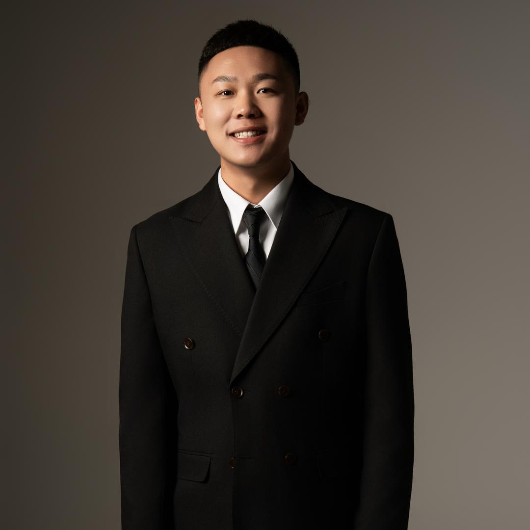 主持｜鹤轩（声入人心）