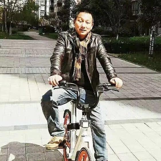 大奇同学（同款橱窗）