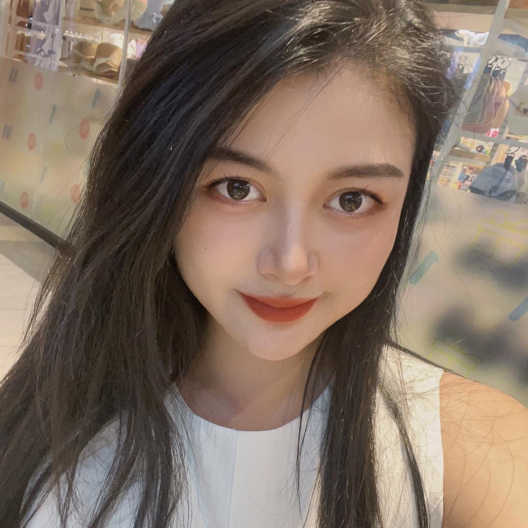 柏妤
