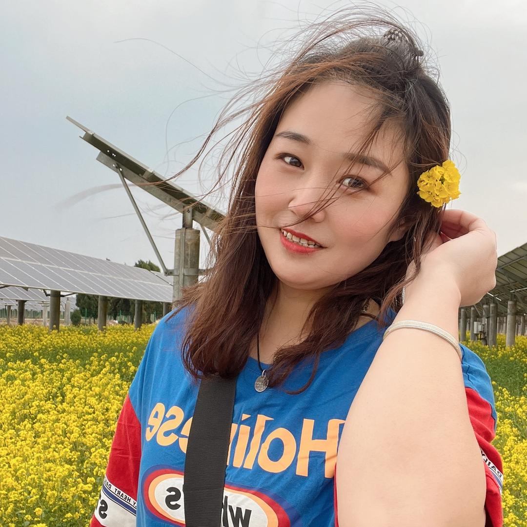 大卫折扣品牌尾货总部《只做正品》