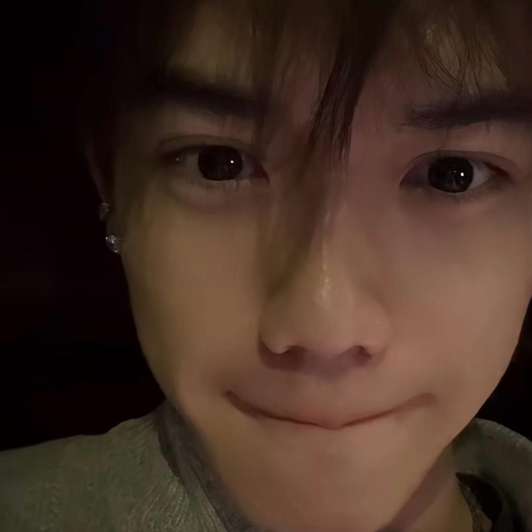 女王殿下的弟弟养的狗的主人粉