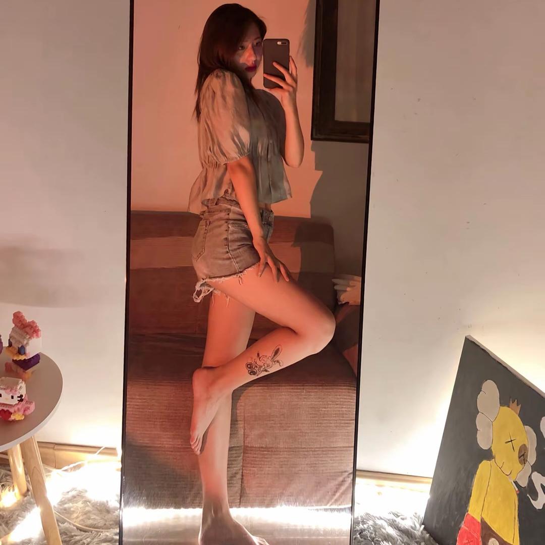 Jia佳-