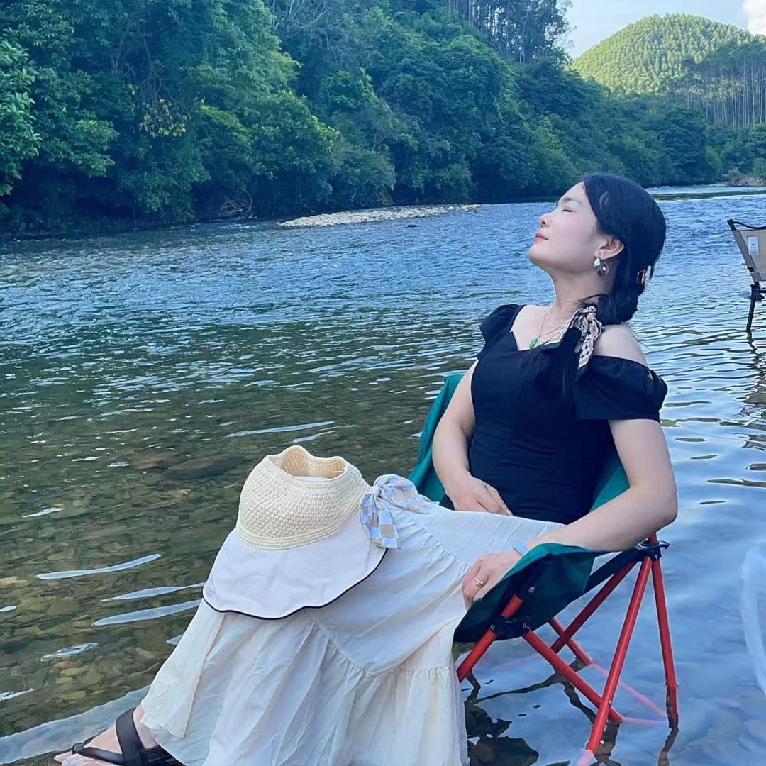 婉婉姓刘🇨🇳