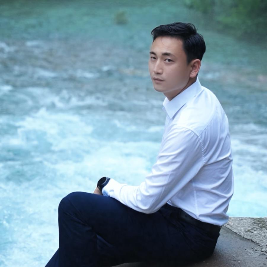 青年带你游长兴