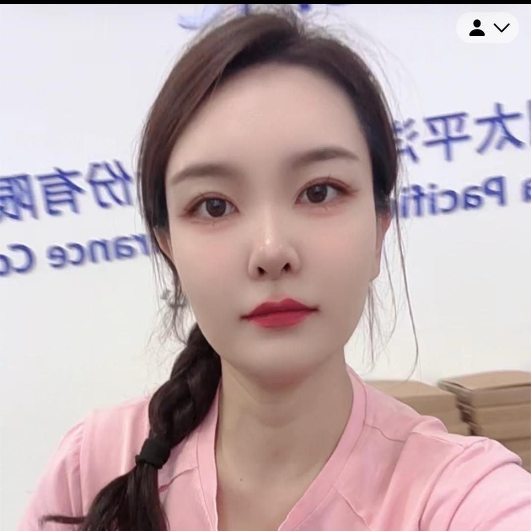 蓝桉暖心向阳