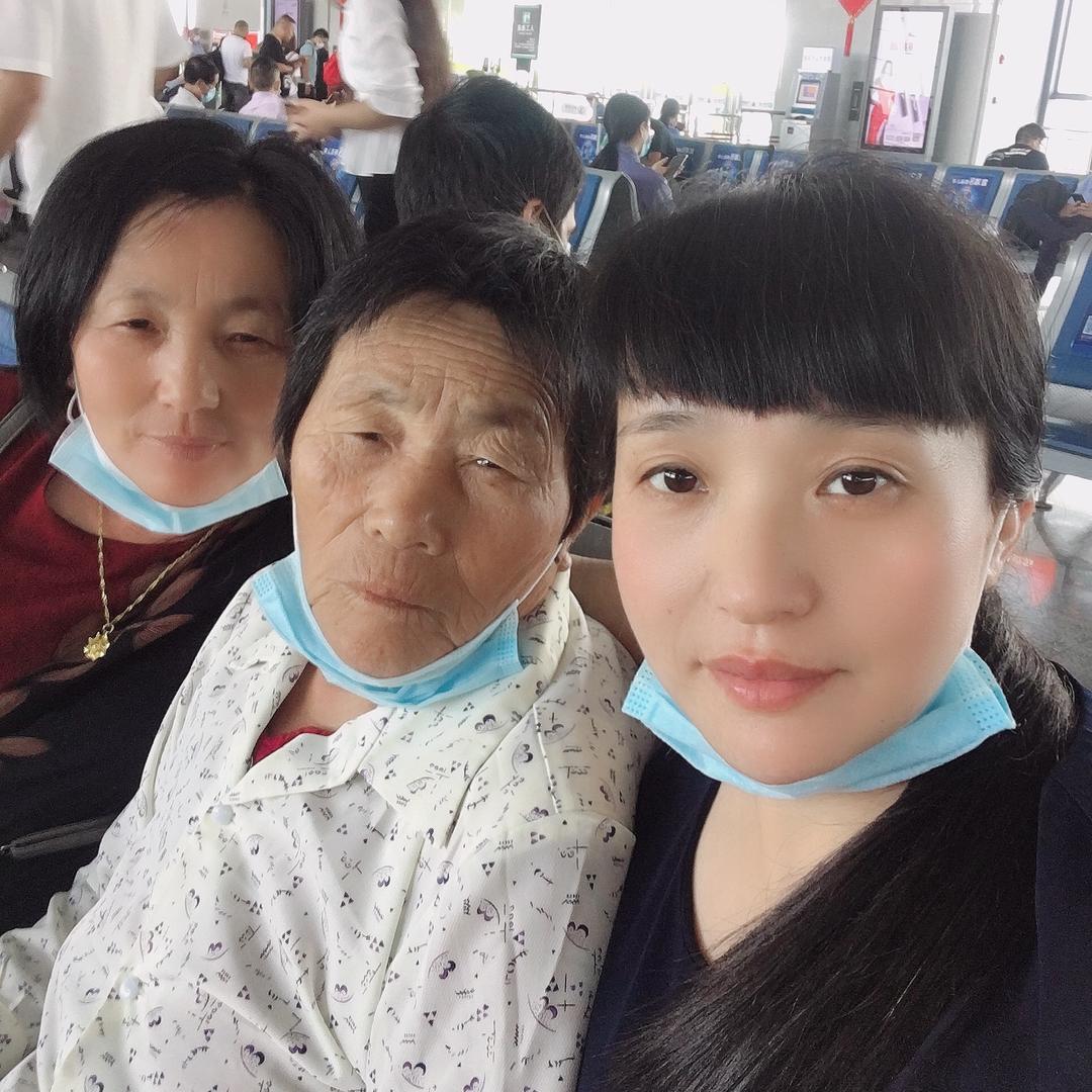 胡纪霞
