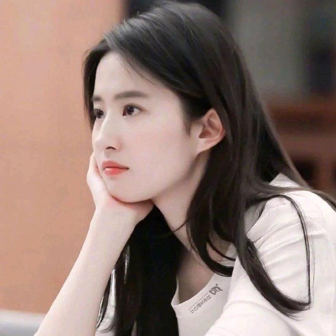 小 小🍬