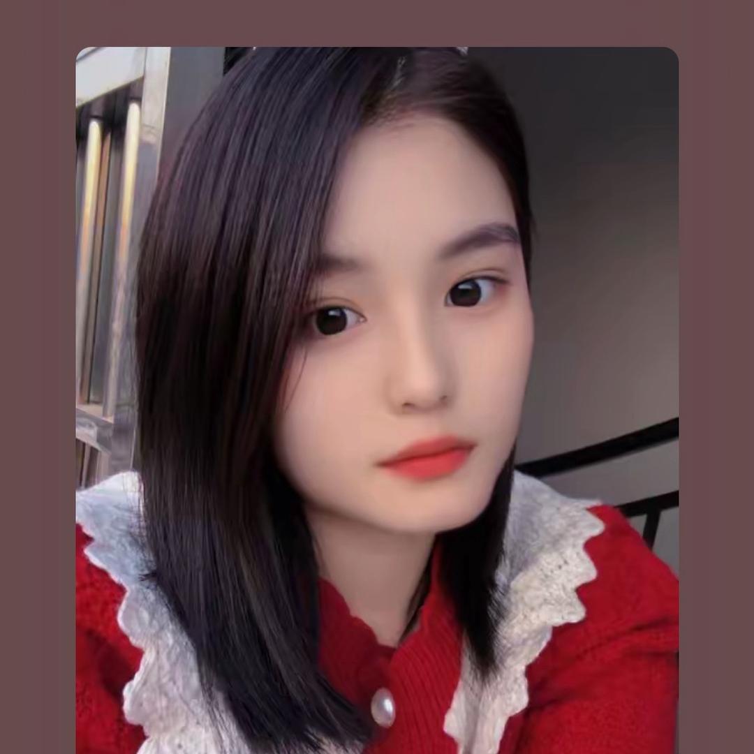 莉莉