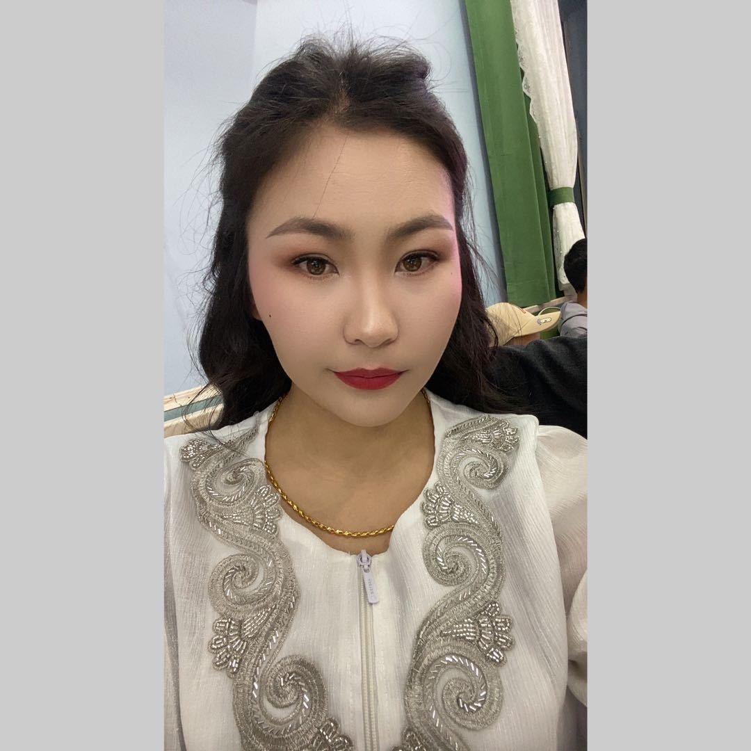 丽娜👰