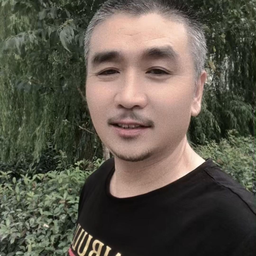 陳