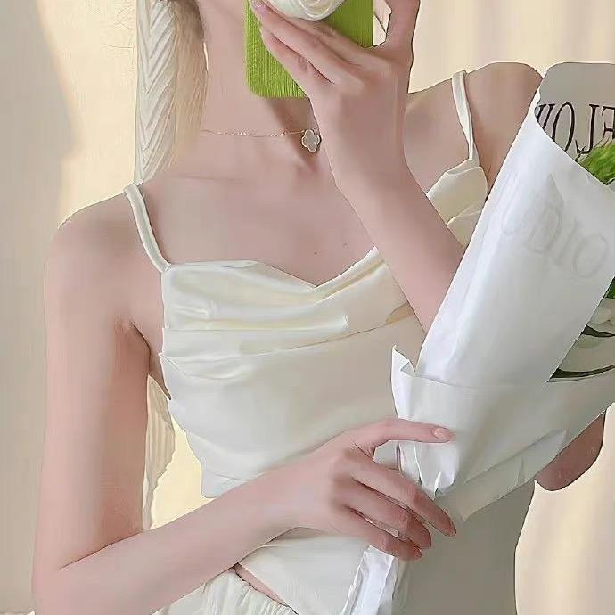 立 👊