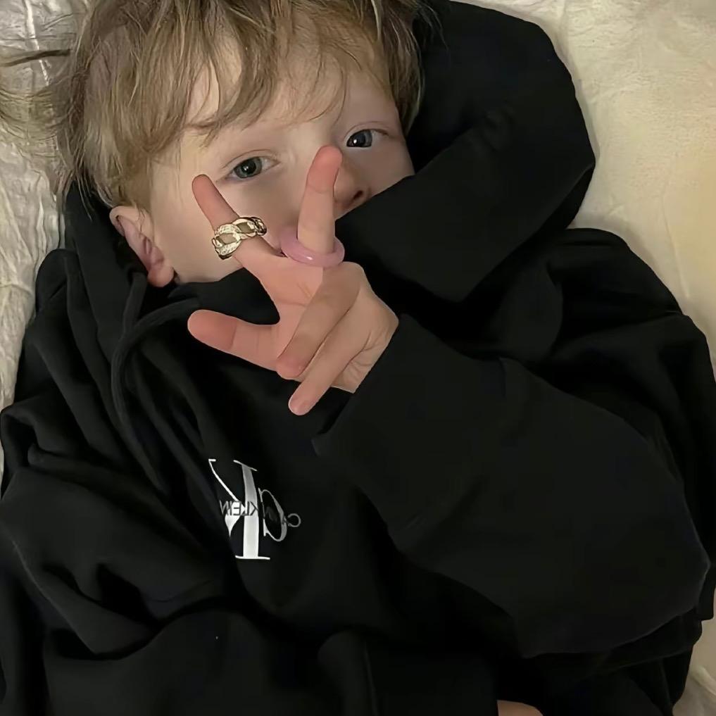 7…
