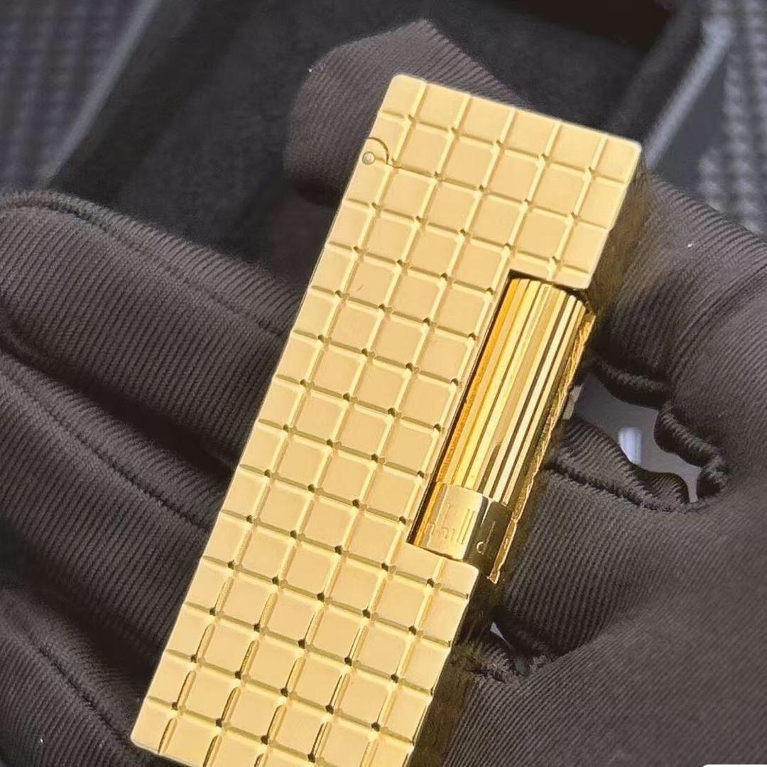 ⬇️小发专业维修气体打火机