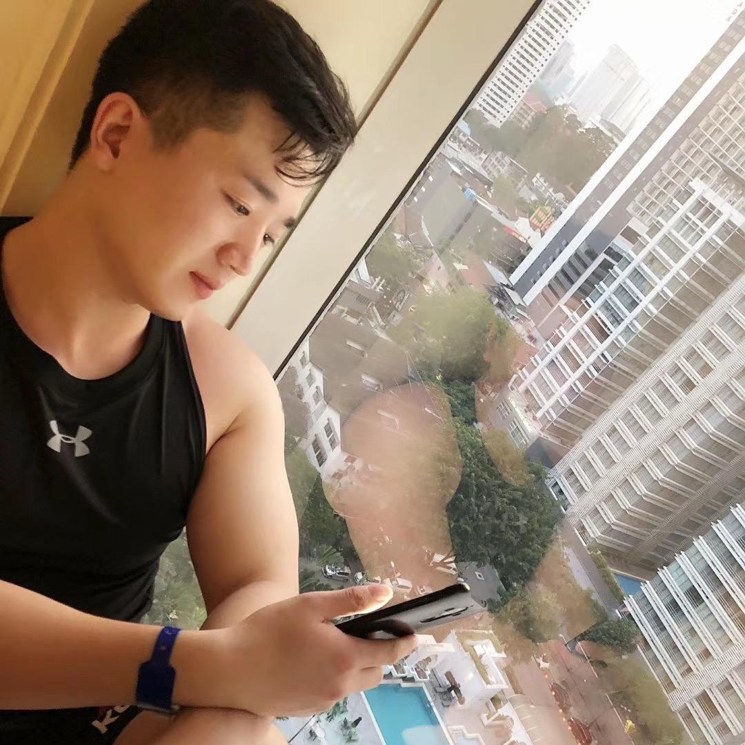 大鹏教练（陪你一起自律）