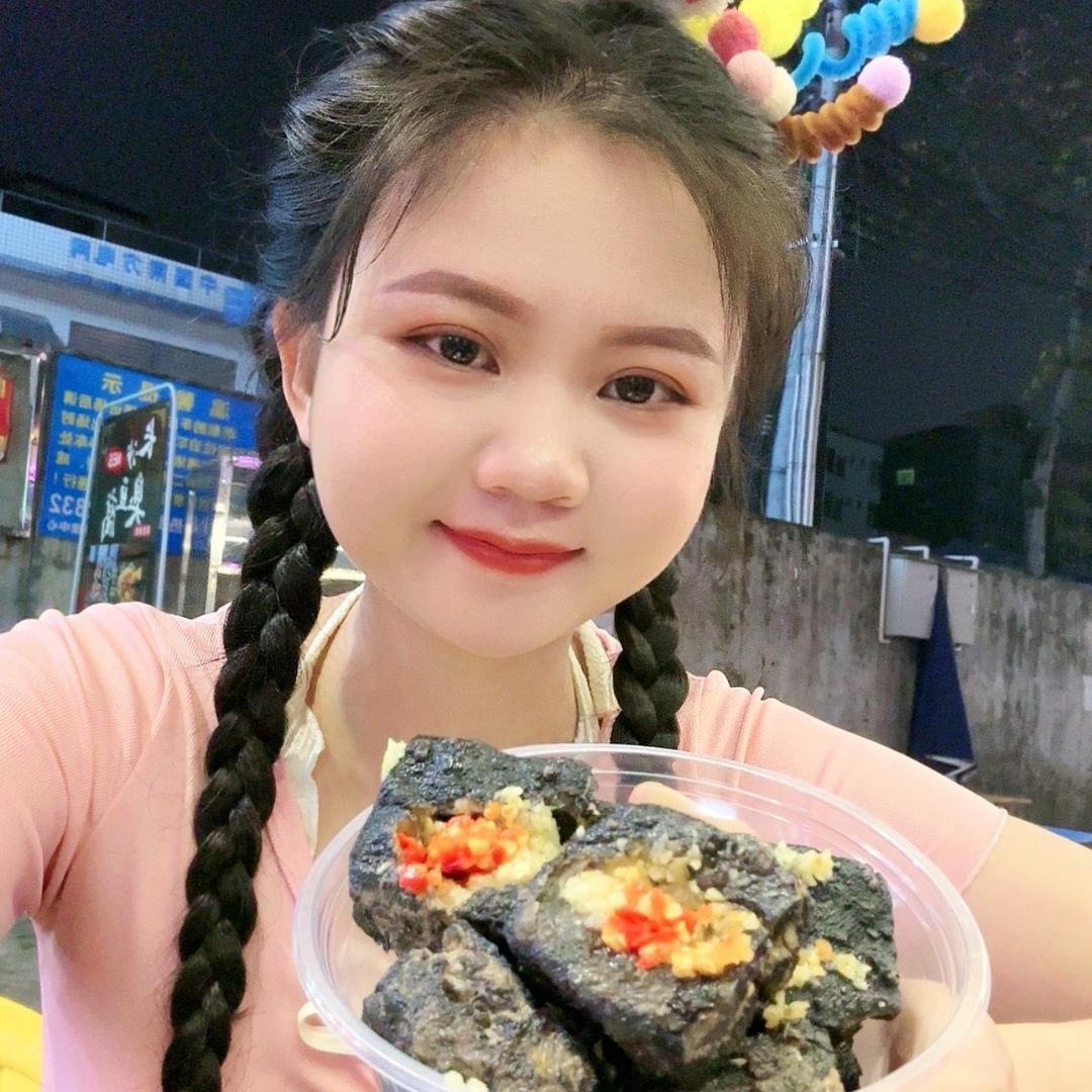 豆腐妹 (摆摊中)