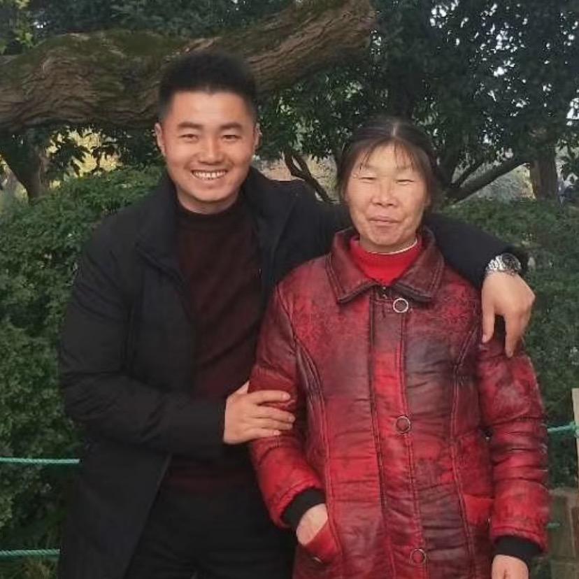 精生精事