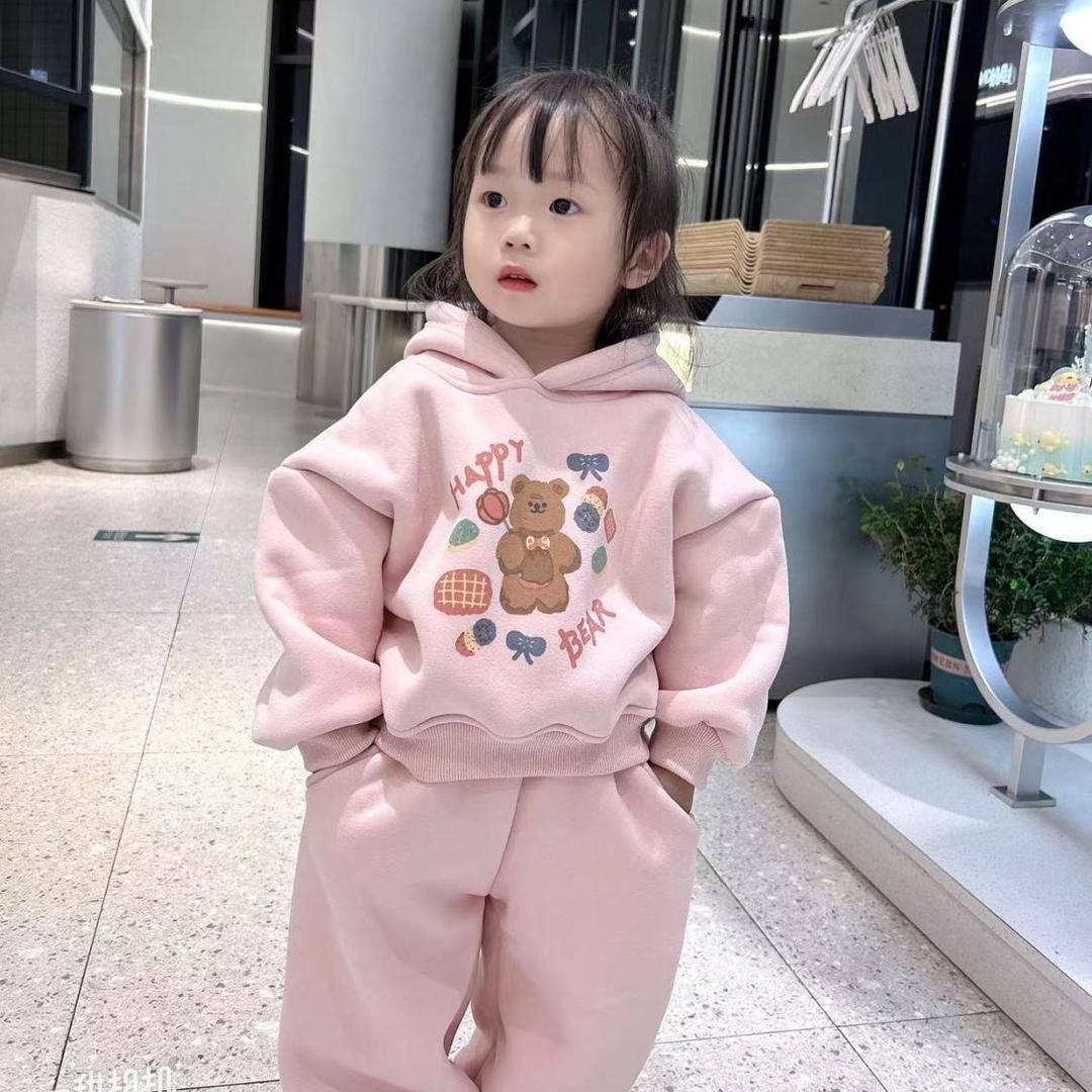 七彩童装