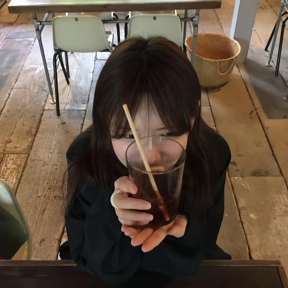小美.