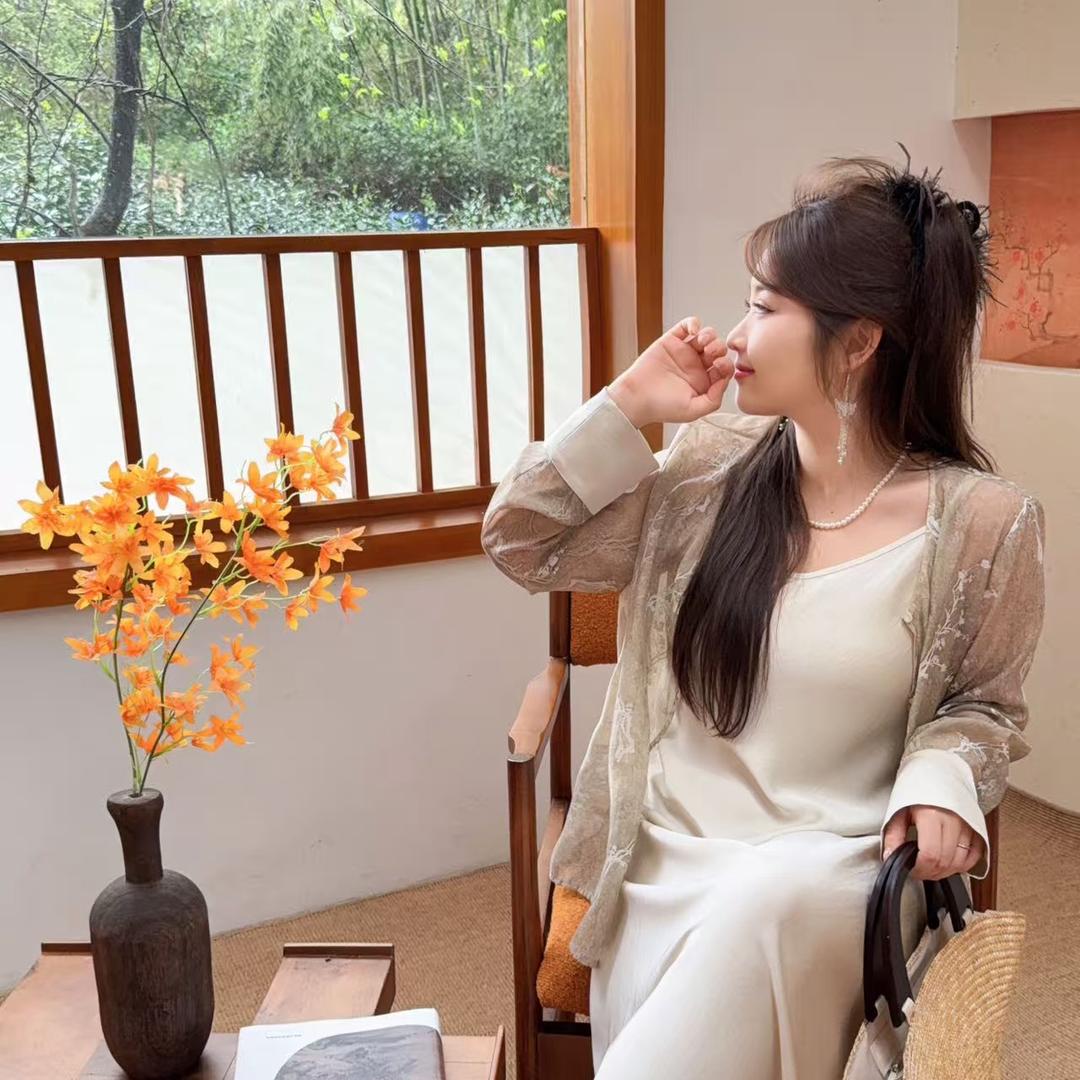 155斤应小姐(轻奢优品)