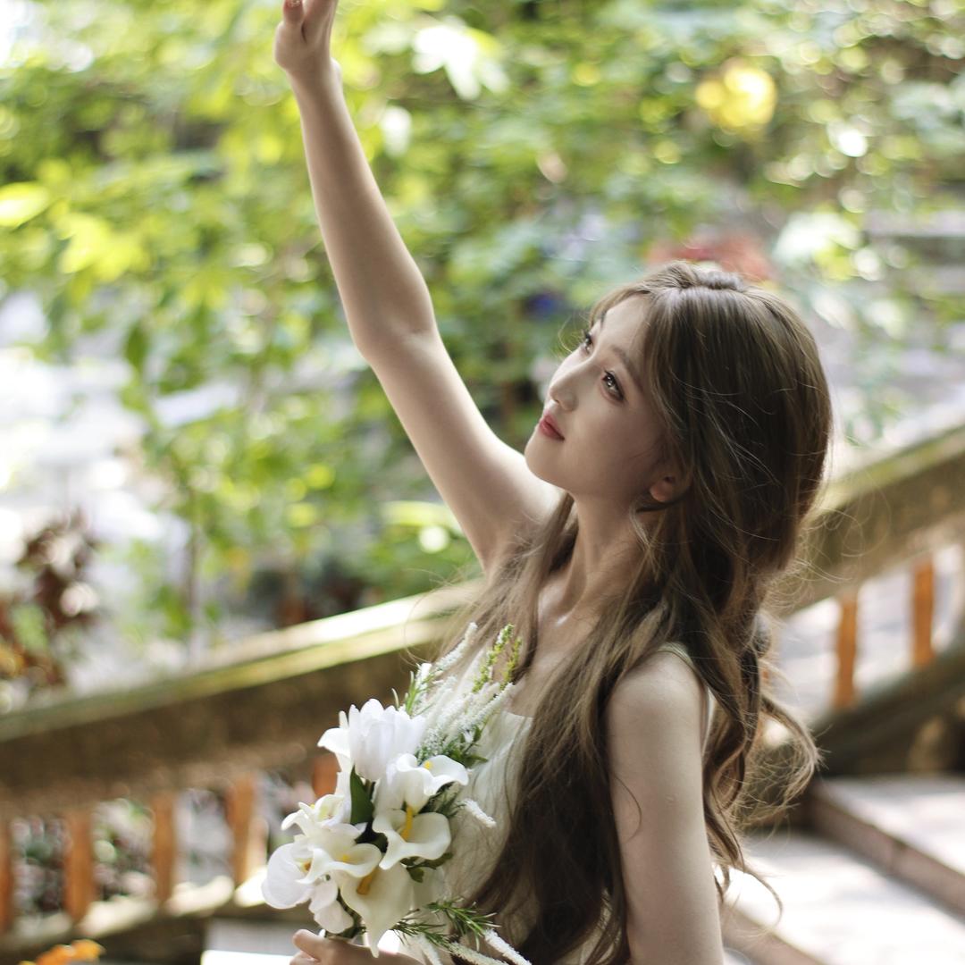 ZHOU ZHOU