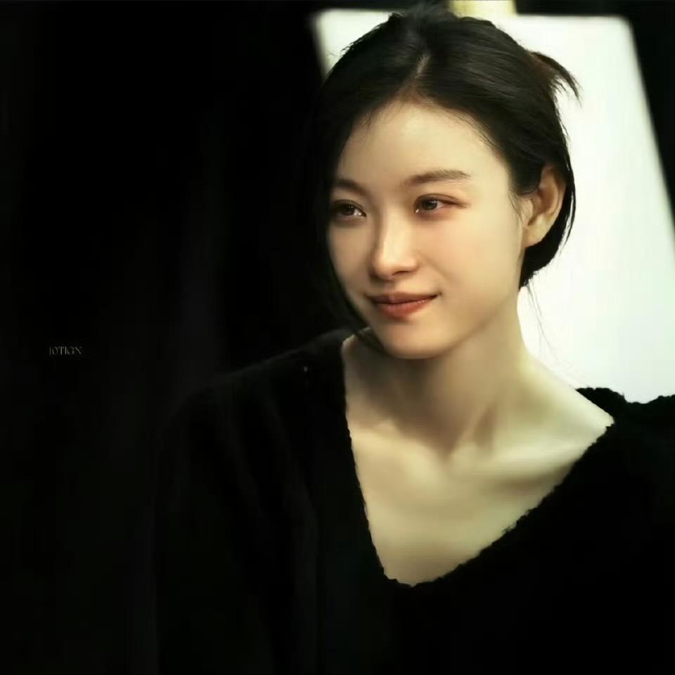 齊.