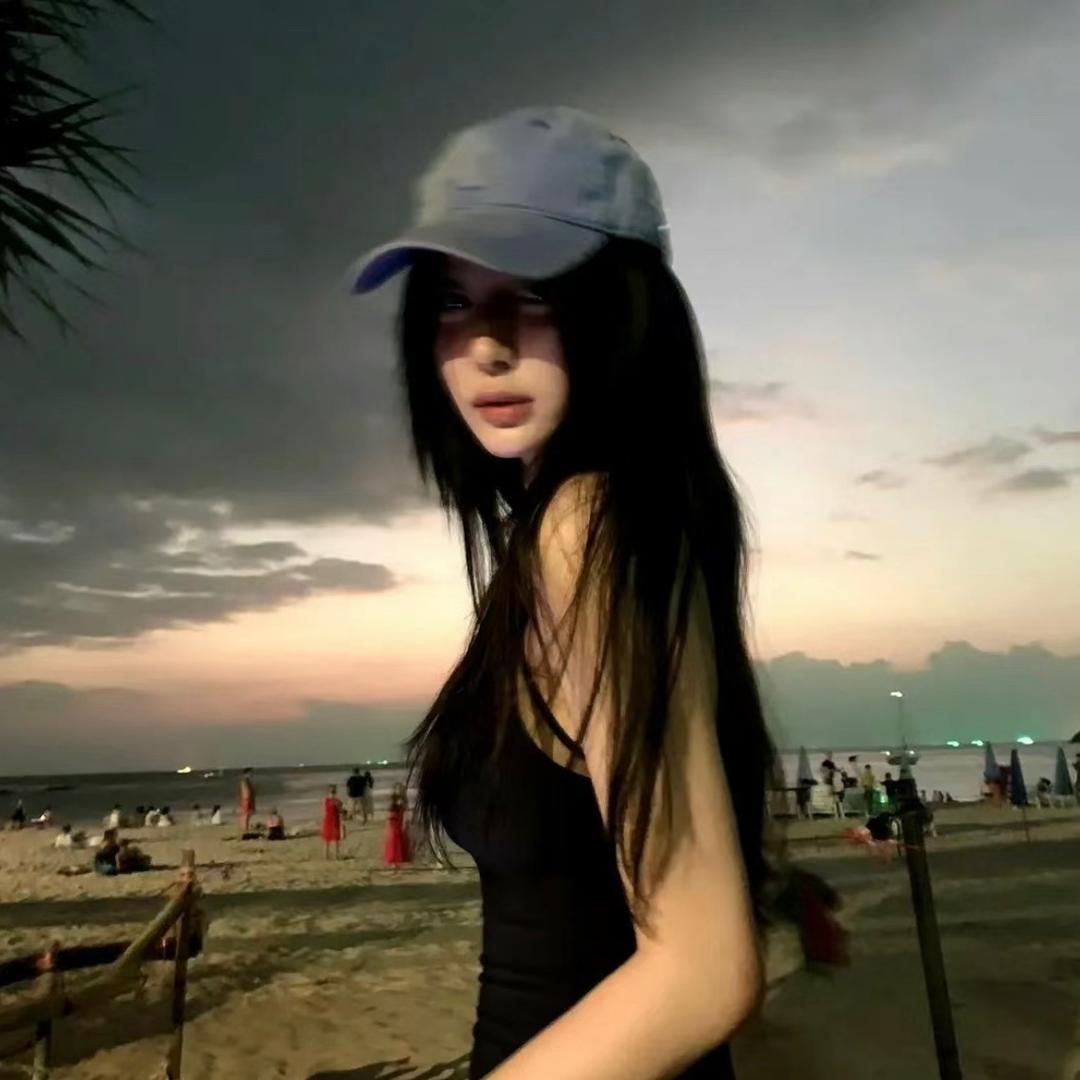 浠宝吖🐱